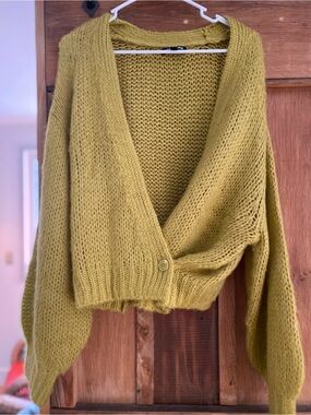 Chunky V-Neck Button-Front Sweater Cardigan - Olive